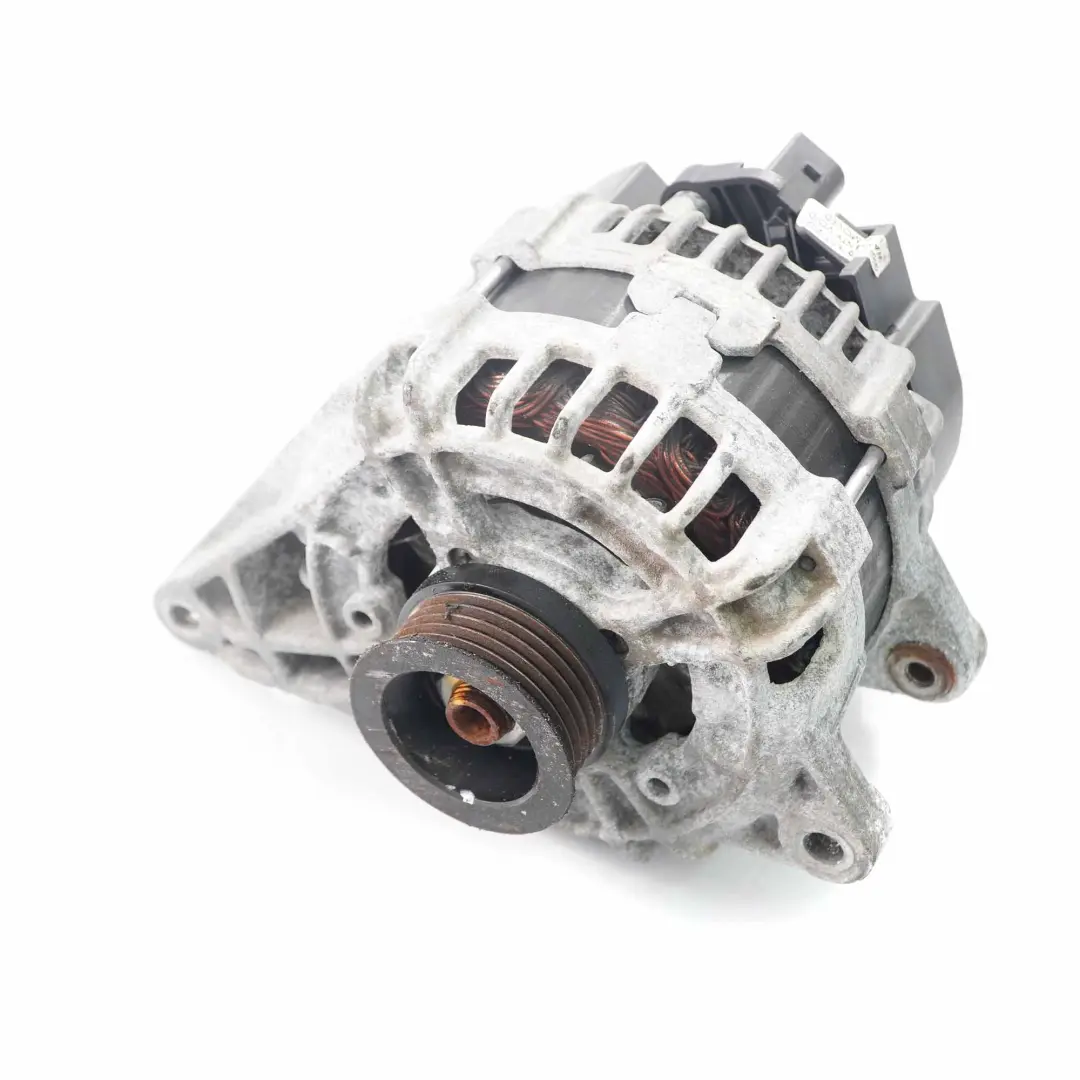 Alternateur Générateur Mercedes W176 W246 OM651 Moteur diesel 175A pour à propos du numéro de pièce A0009063322 Alternateur Générateur Mercedes W176 W246 OM651 Moteur diesel 175A - SKU A0009063322 - Numéro de pièce A0009063322