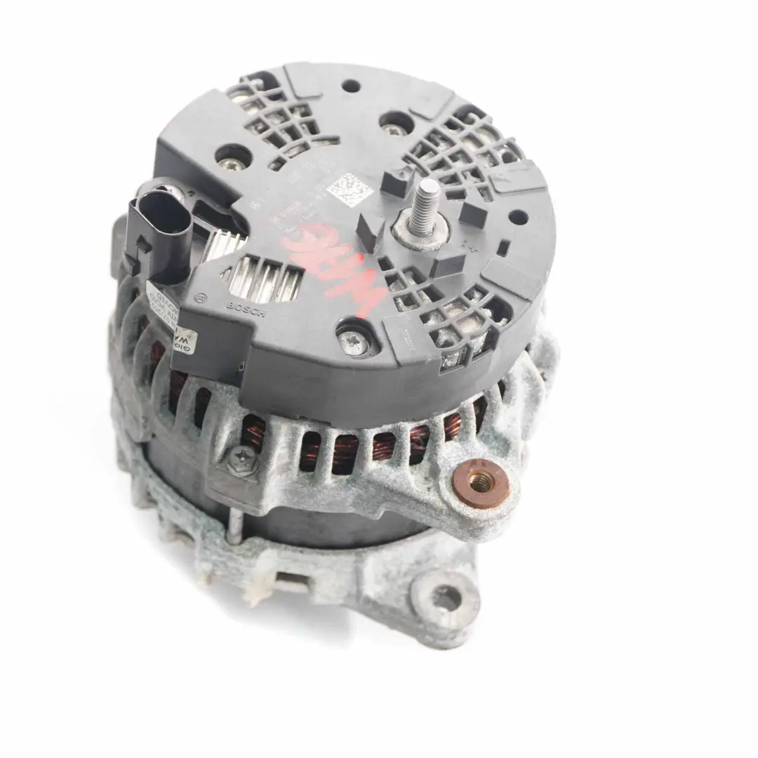 Alternador Generador Mercedes W176 W246 OM651 Motor Diesel 175A para con número de pieza A0009063322 Alternador Generador Mercedes W176 W246 OM651 Motor Diesel 175A - SKU A0009063322 - Número de pieza A0009063322