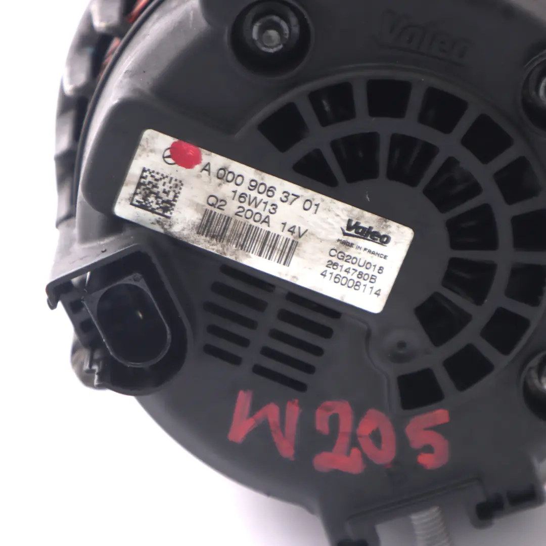 Mercedes W205 Alternator 14V/200A Valeo Diesel Engine M626 - SKU A0009063701 - Part number A0009063701