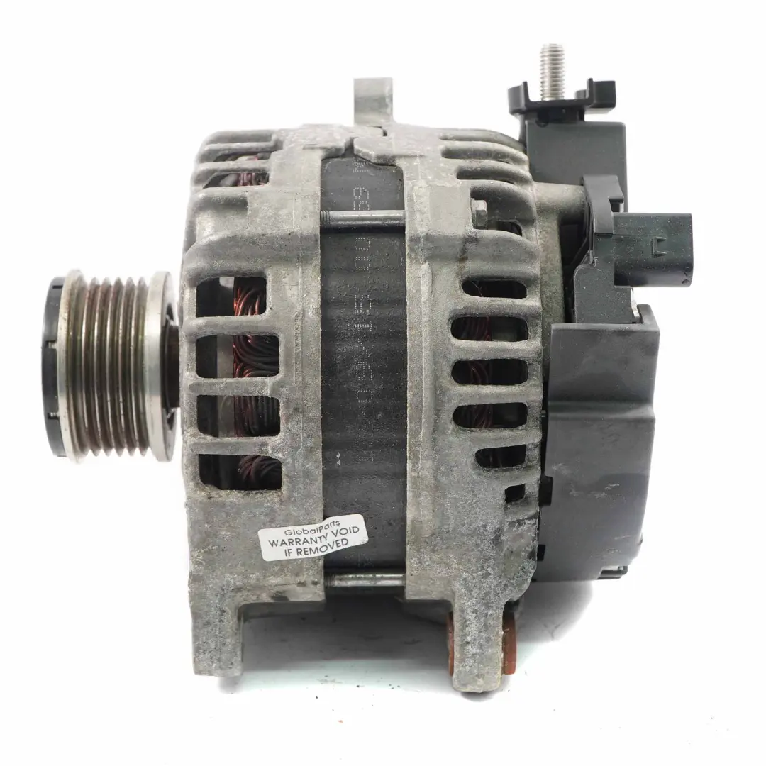 M111 Alternator 175A Valeo Benzyna do Mercedes W203 o numerze A0009063822 Mercedes W203 M111 Alternator 175A Valeo Benzyna - SKU A0009063822 - Numer Części A0009063822
