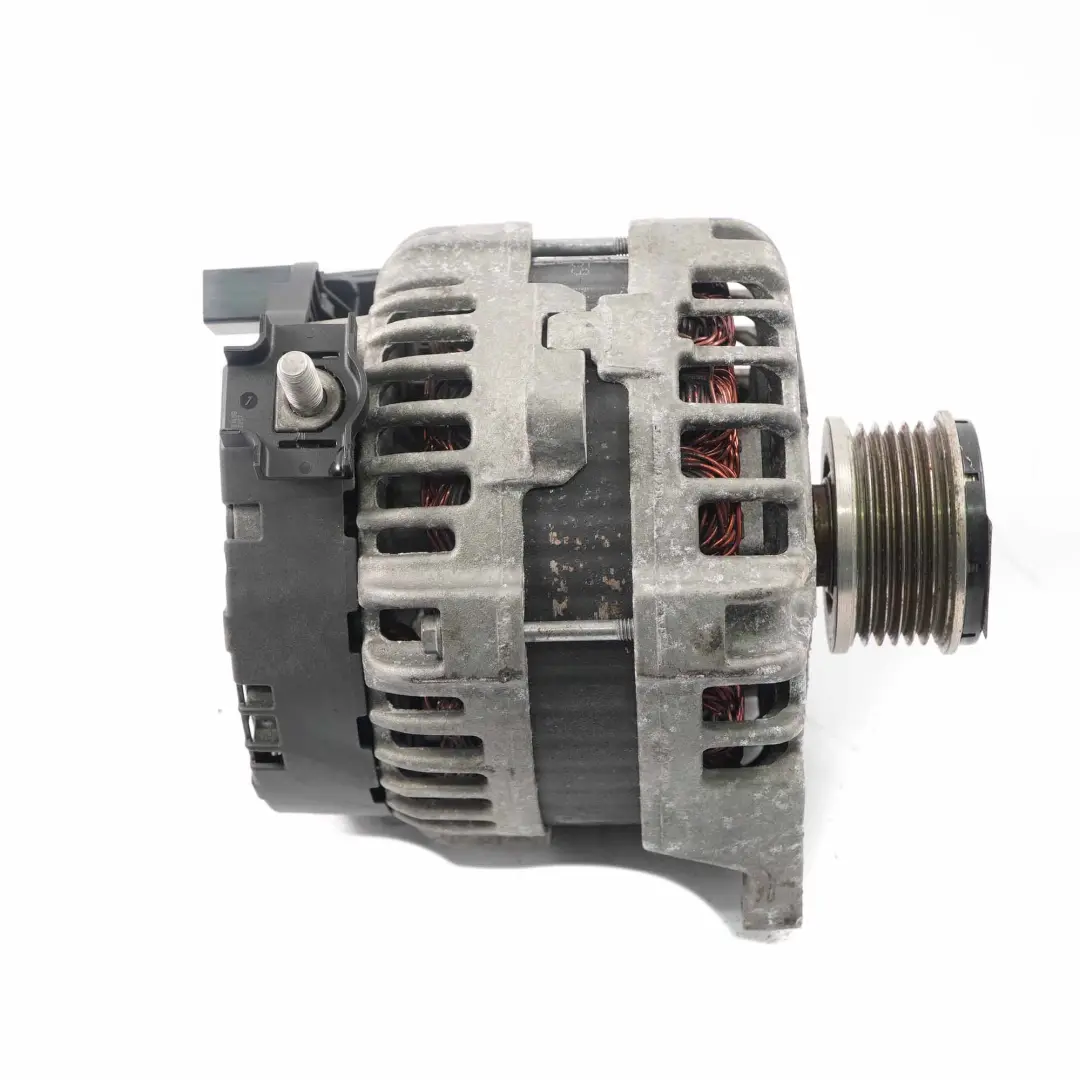 Mercedes W176 W246 OM607 Alternateur Générateur Valeo 175A - SKU A0009063822 - Numéro de pièce A0009063822