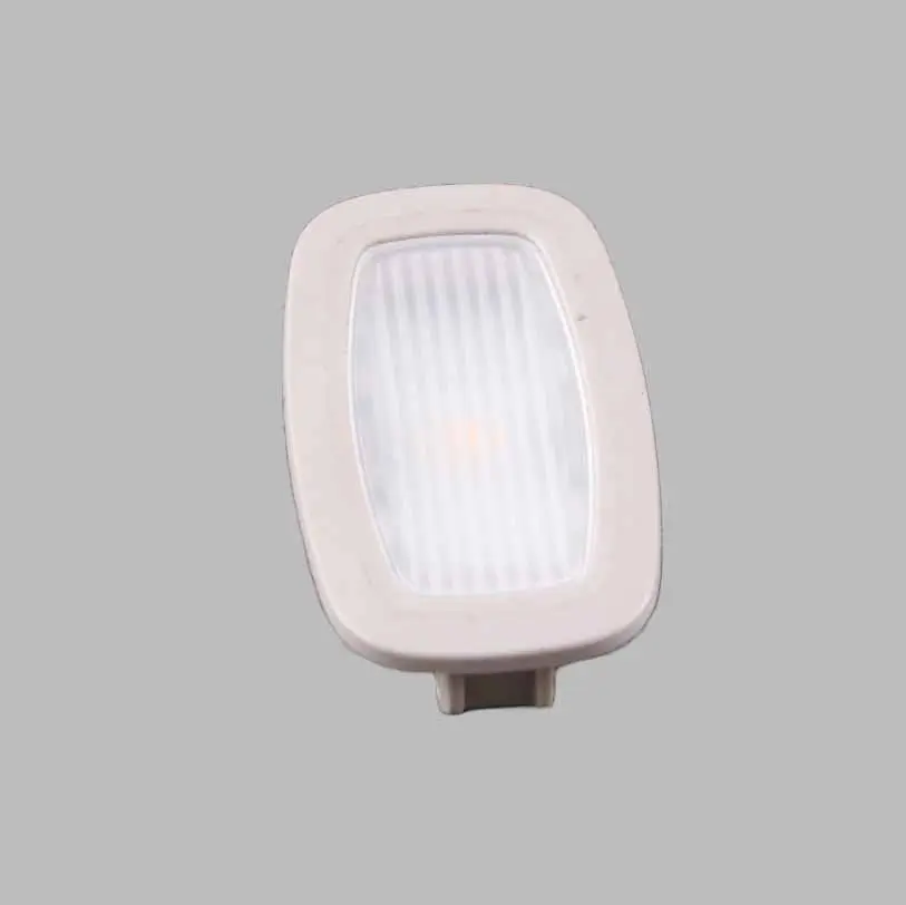 Luz de techo Mercedes W205 W213 Luz interior delantera para con número de pieza A0009064306 Luz de techo Mercedes W205 W213 Luz interior delantera - SKU A0009064306 - Número de pieza A0009064306