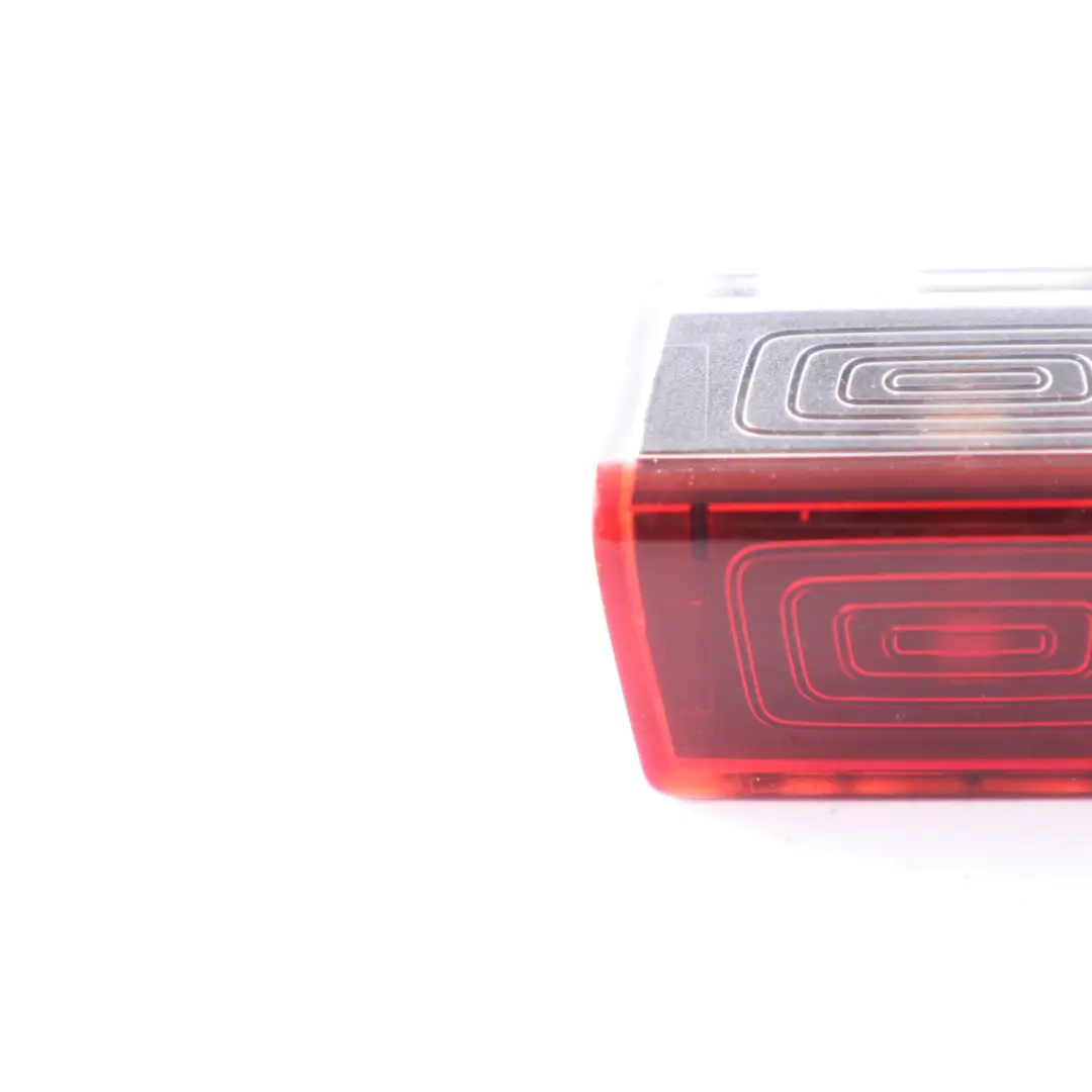 Luz del portón trasero Luz interior de la tapa maletero para Mercedes C118 W177 W247 con número de pieza A0009064905 Mercedes C118 W177 W247 Luz del portón trasero Luz interior de la tapa maletero - SKU A0009064905 - Número de pieza A0009064905