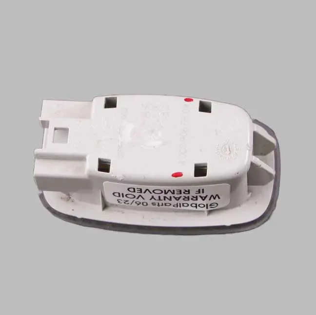 W118 W167 W177 W247 Lampada interna Luce Box Guanti per Mercedes con numero di parte A0009065509 Mercedes W118 W167 W177 W247 Lampada interna Luce Box Guanti - SKU A0009065509 - Numero di parte A0009065509