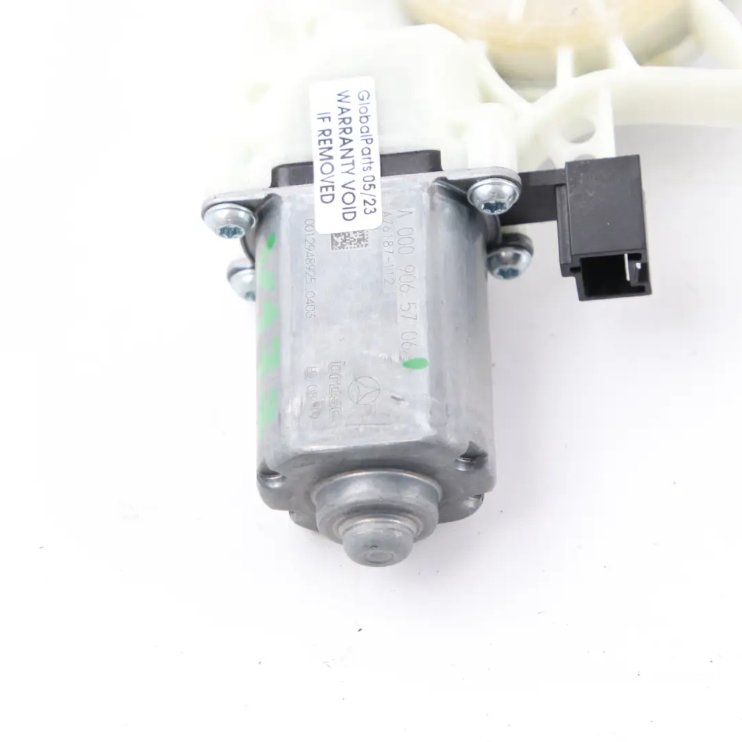 Mercedes W177 W247 Motore Sollevatore Anteriore Destro Azionamento - SKU A0009065706 - Numero di parte A0009065706