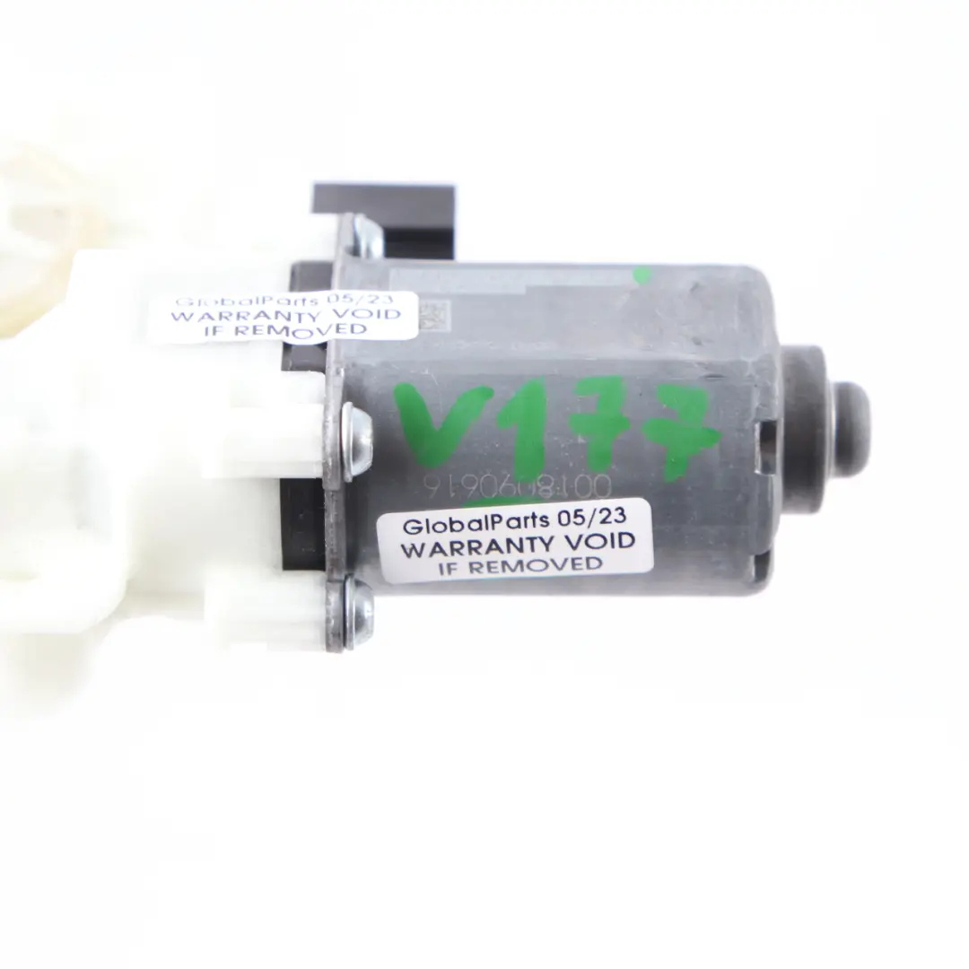 Motore Sollevatore Anteriore Destro Azionamento per Mercedes W177 W247 con numero di parte A0009065706 Mercedes W177 W247 Motore Sollevatore Anteriore Destro Azionamento - SKU A0009065706 - Numero di parte A0009065706