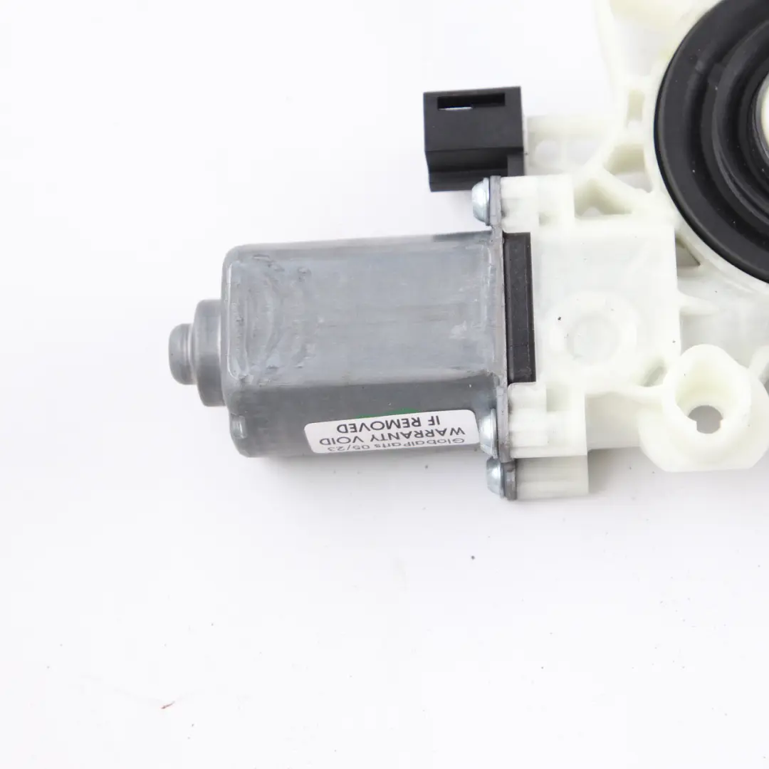 Mercedes W177 W247 Motore Sollevatore Anteriore Destro Azionamento - SKU A0009065706 - Numero di parte A0009065706