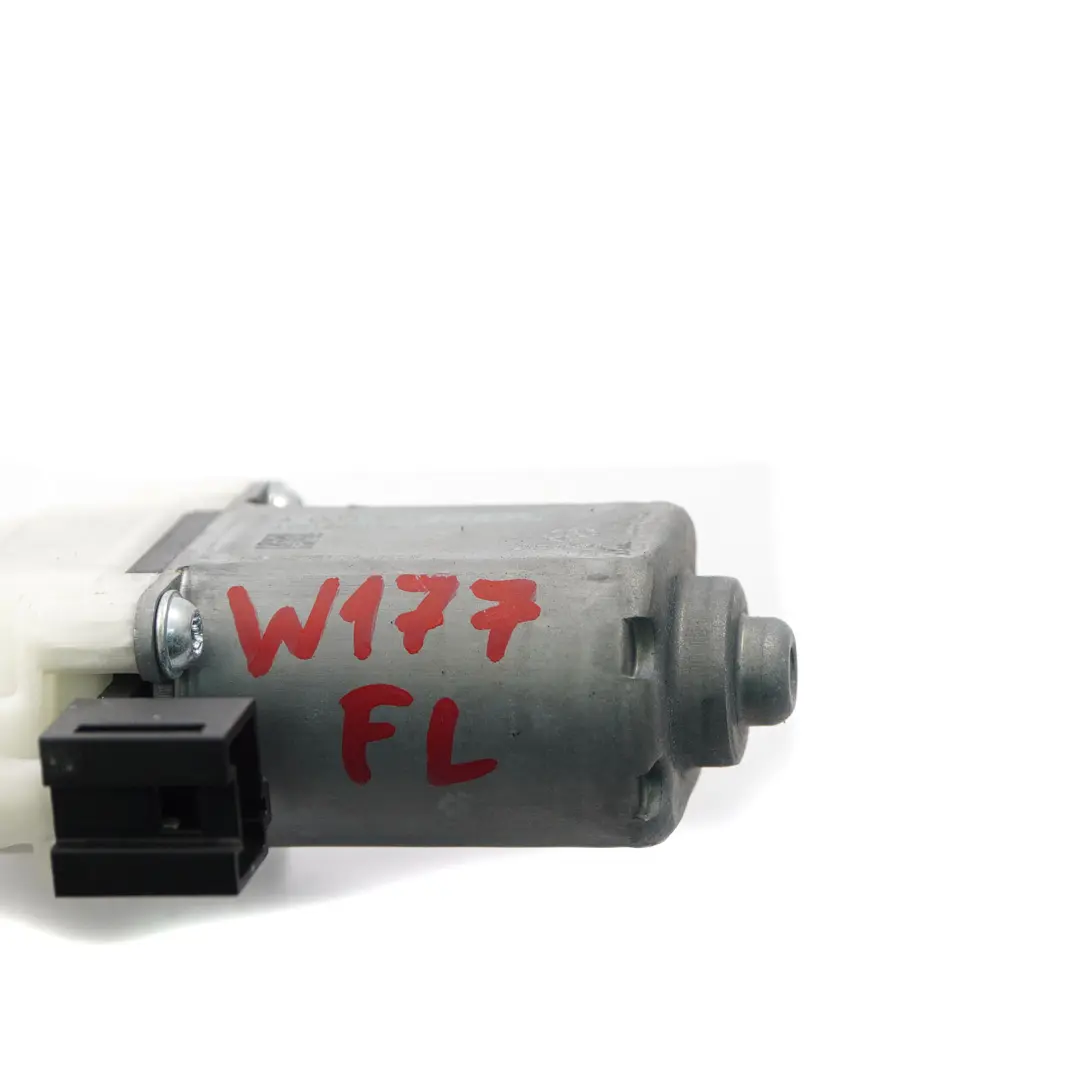 Actionneur De Moteur De Lève-Vitre Avant Gauche pour Mercedes W177 à propos du numéro de pièce A0009065806 Mercedes W177 Actionneur De Moteur De Lève-Vitre Avant Gauche - SKU A0009065806 - Numéro de pièce A0009065806