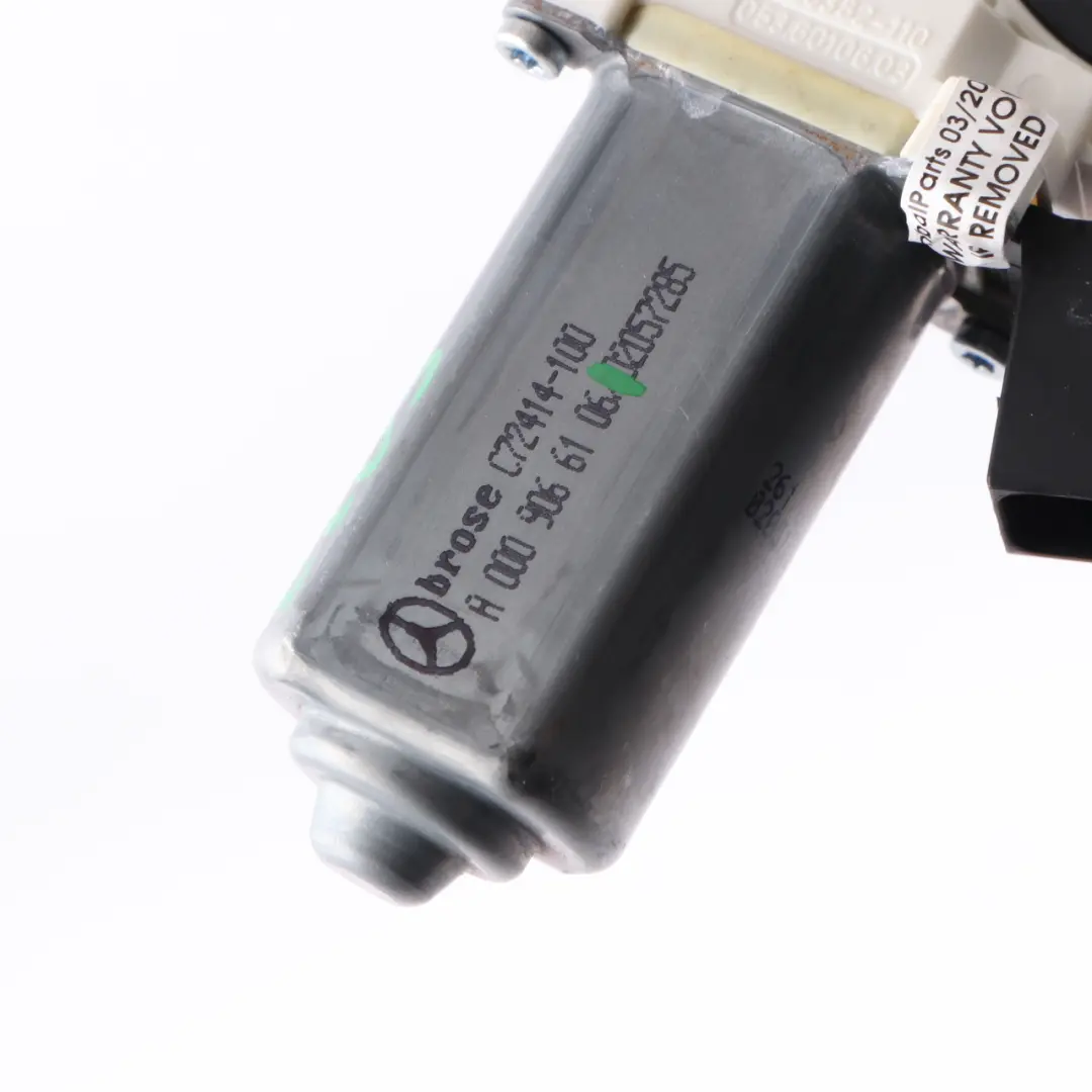 Vordertüren Links Fensterheber Getriebe Motor für Motor Mercedes C205 mit Teilenummer A0009066106 Motor Mercedes C205 Vordertüren Links Fensterheber Getriebe Motor - SKU A0009066106 - Teilenummer A0009066106