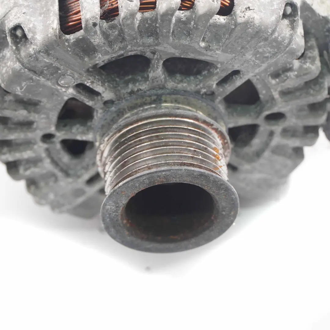 Mercedes W204 W212 Diesel Alternator - SKU A0009067500 - Numer Części A0009067500
