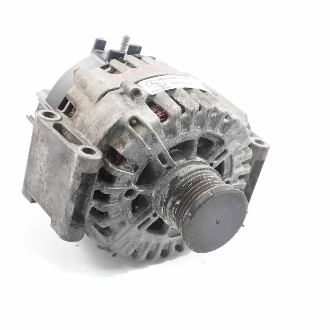 Alternatore Generatore Mercedes Sprinter W906 Motore Diesel 180A 14V per con numero di parte A0009068802 Alternatore Generatore Mercedes Sprinter W906 Motore Diesel 180A 14V - SKU A0009068802 - Numero di parte A0009068802