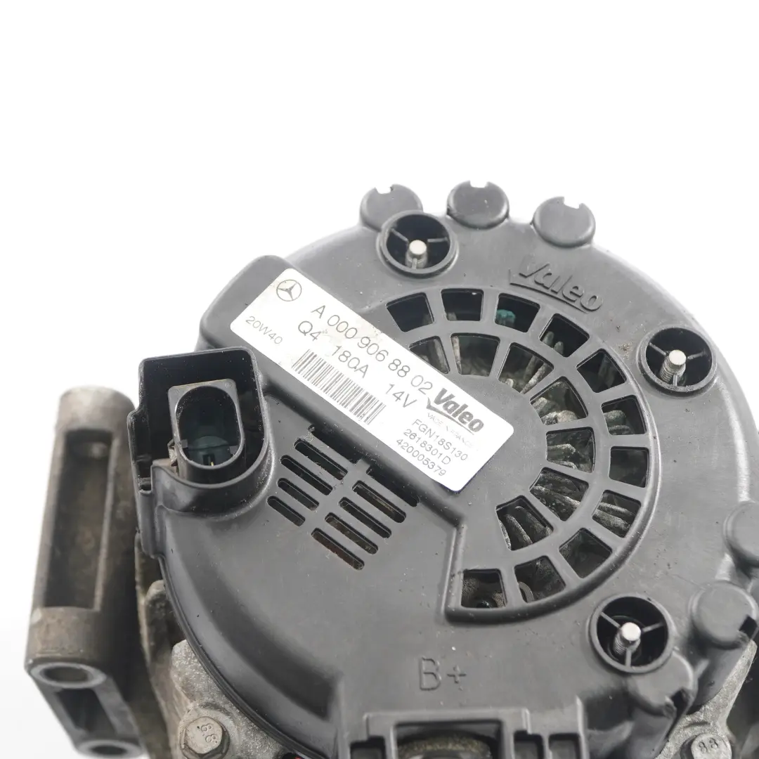  Alternatore Generatore Mercedes Sprinter W906 Motore Diesel 180A 14V - SKU A0009068802 - Numero di parte A0009068802