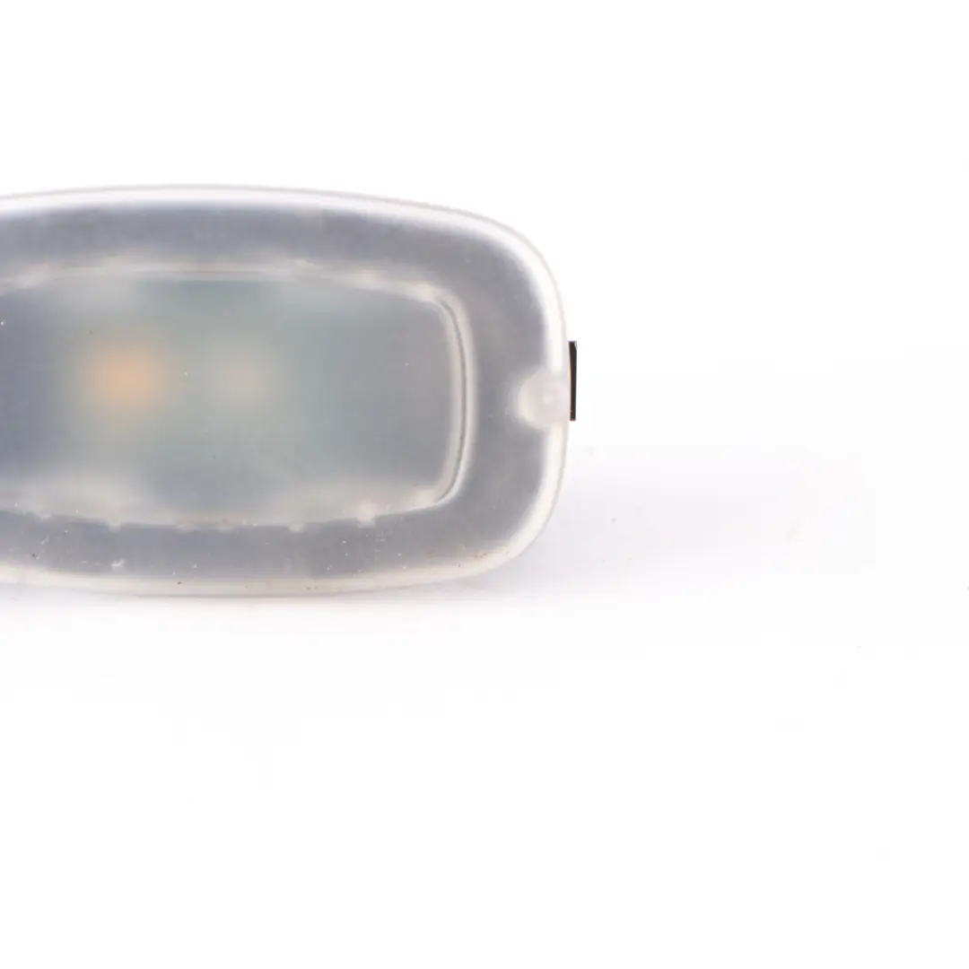 Mercedes W177 Luz Interior Delantera Derecha Izquierda Luz de Pie - SKU A0009069709 - Número de pieza A0009069709