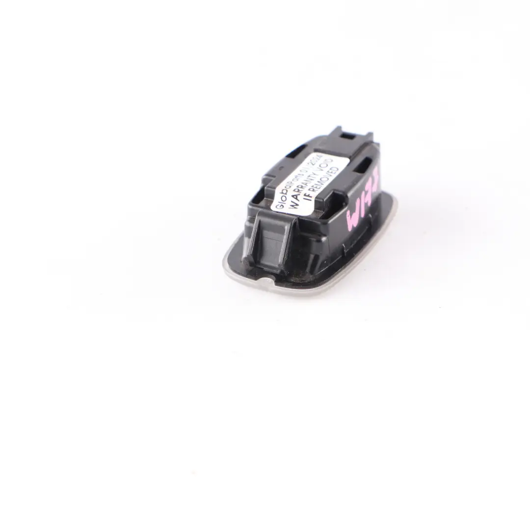 Luce interna anteriore destra sinistra Lampada vano piedi per Mercedes W177 con numero di parte A0009069709 Mercedes W177 Luce interna anteriore destra sinistra Lampada vano piedi - SKU A0009069709 - Numero di parte A0009069709