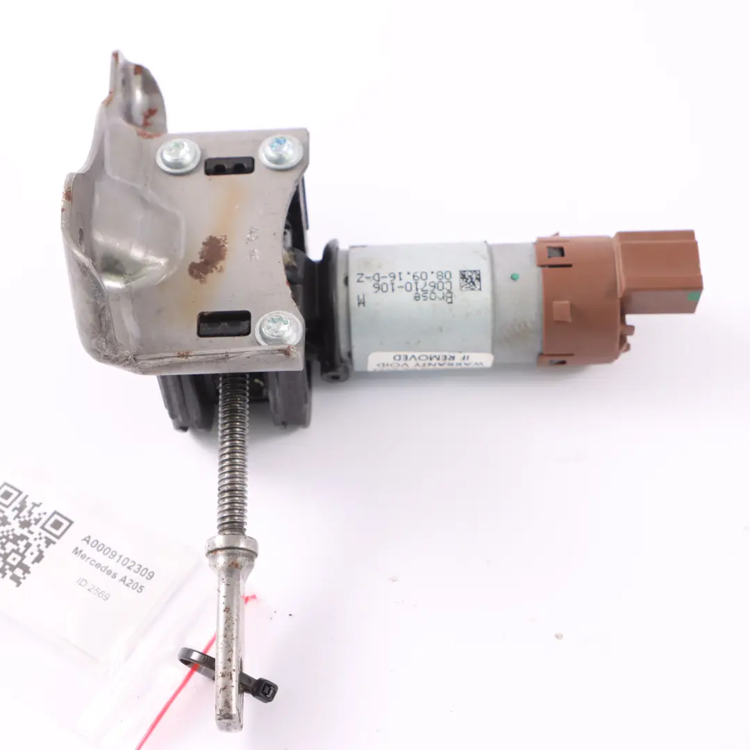 Front Right O/S Seat Adjustment Motor to Mercedes W205 W213 with Part number A0009102309 Mercedes W205 W213 Front Right O/S Seat Adjustment Motor - SKU A0009102309 - Part number A0009102309
