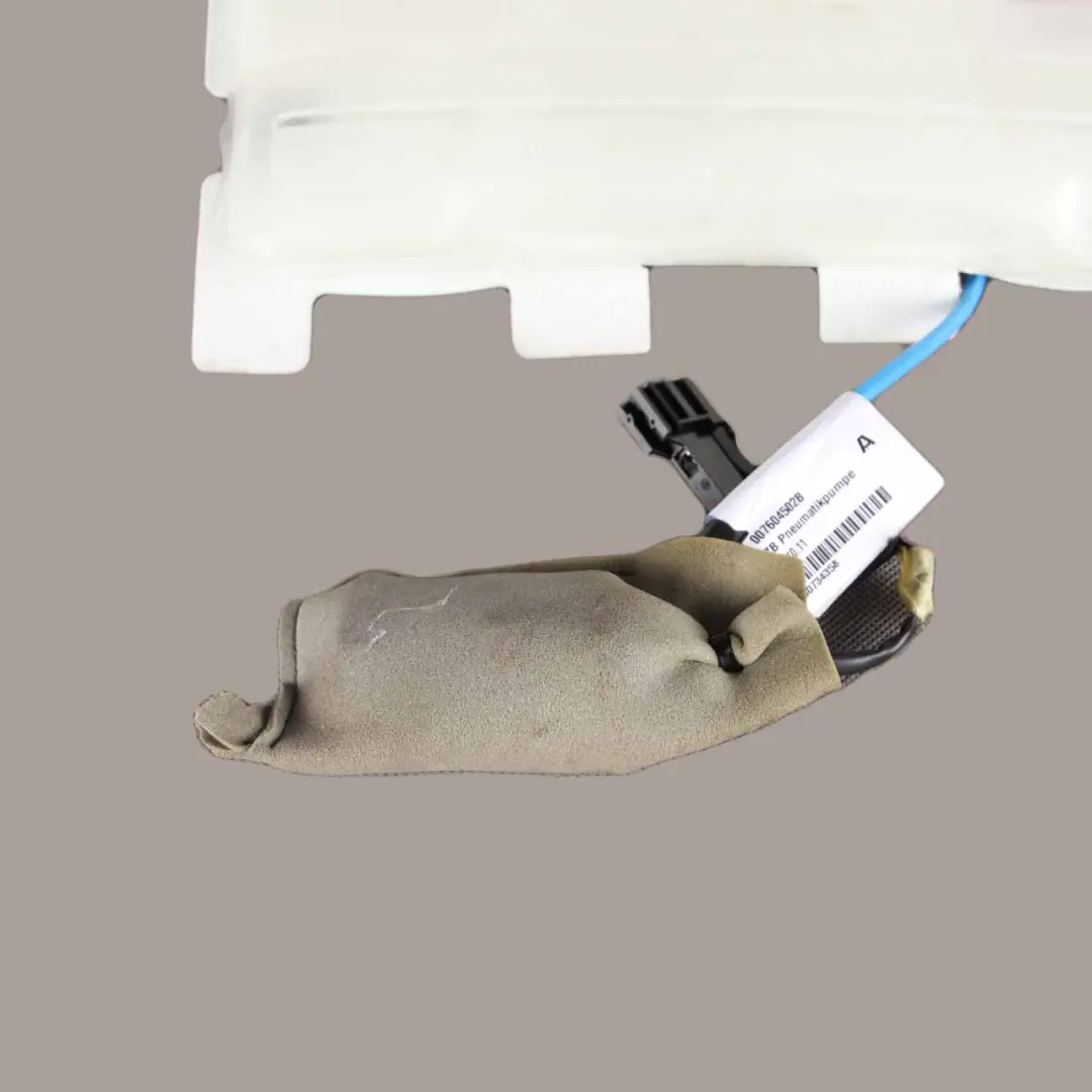 Mercedes W212 Front Seat Cushion Lumbar Support Pump E-Class - SKU A0009105102 - Part number A0009105102