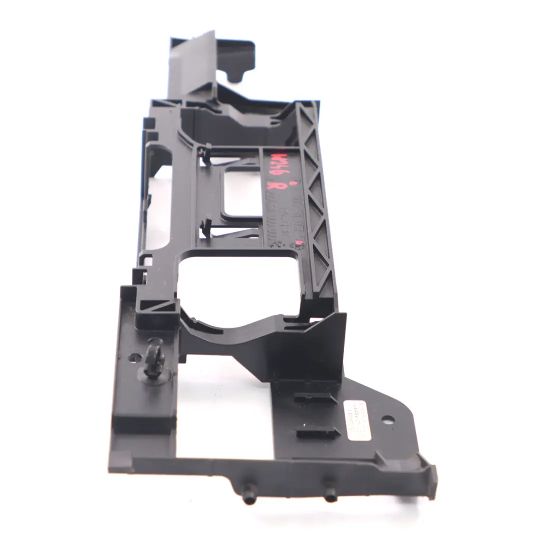 Soporte Asiento Mercedes W176 W246 Delantero Derecho Carrier Mount para con número de pieza A0009110575 Soporte Asiento Mercedes W176 W246 Delantero Derecho Carrier Mount - SKU A0009110575 - Número de pieza A0009110575