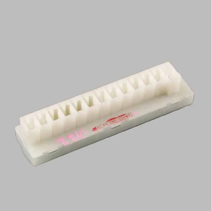 Convertitore di tensione Distributore potenza Inverter per Mercedes W176 W212 W246 con numero di parte A0009820212 Mercedes W176 W212 W246 Convertitore di tensione Distributore potenza Inverter - SKU A0009820212 - Numero di parte A0009820212