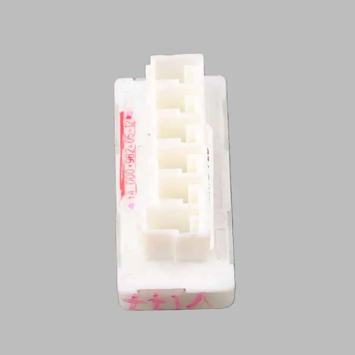 Distributore di energia Mercedes W177 W212 Modulo controllo potenza per con numero di parte A0009820512 Distributore di energia Mercedes W177 W212 Modulo controllo potenza - SKU A0009820512 - Numero di parte A0009820512