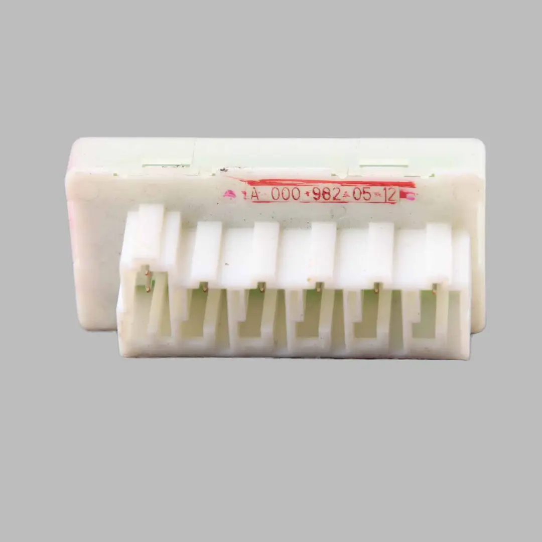 Distributore di energia Mercedes W177 W212 Modulo controllo potenza per con numero di parte A0009820512 Distributore di energia Mercedes W177 W212 Modulo controllo potenza - SKU A0009820512 - Numero di parte A0009820512