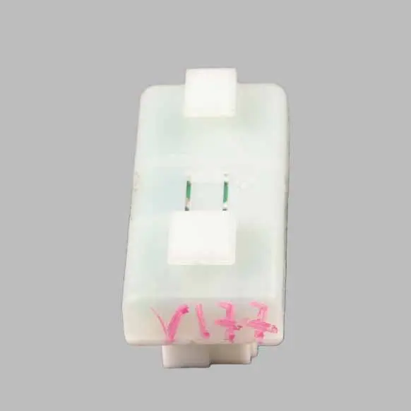 Rozdzielacz Prądu do Mercedes W177 W212 o numerze A0009820512 Mercedes W177 W212 Rozdzielacz Prądu - SKU A0009820512 - Numer Części A0009820512