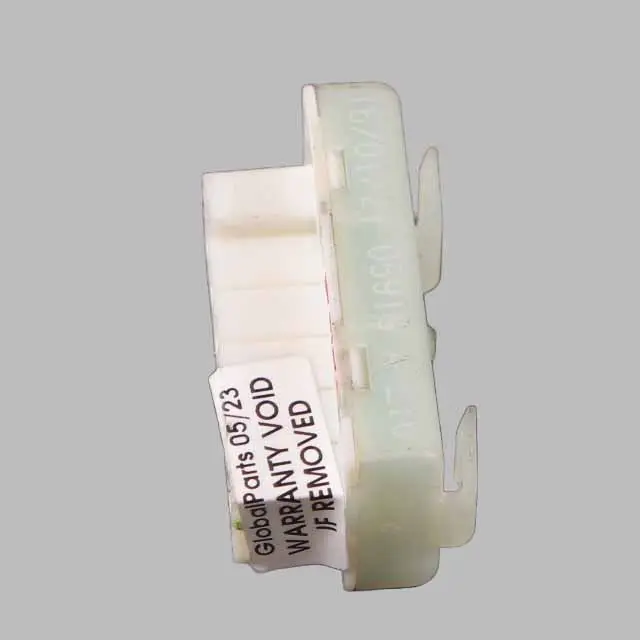  Voltage Converter Mercedes W176 W222 W246 Power Distributor Fuse - SKU A0009820912 - Part number A0009820912