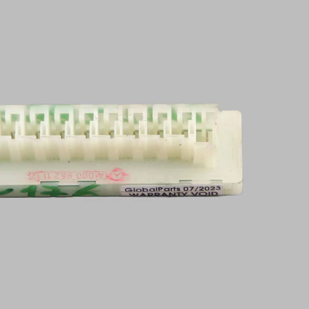 Mercedes W205 C207 W910 Plug CAN Potential Distributor Connector - SKU A0009821112 - Part number A0009821112