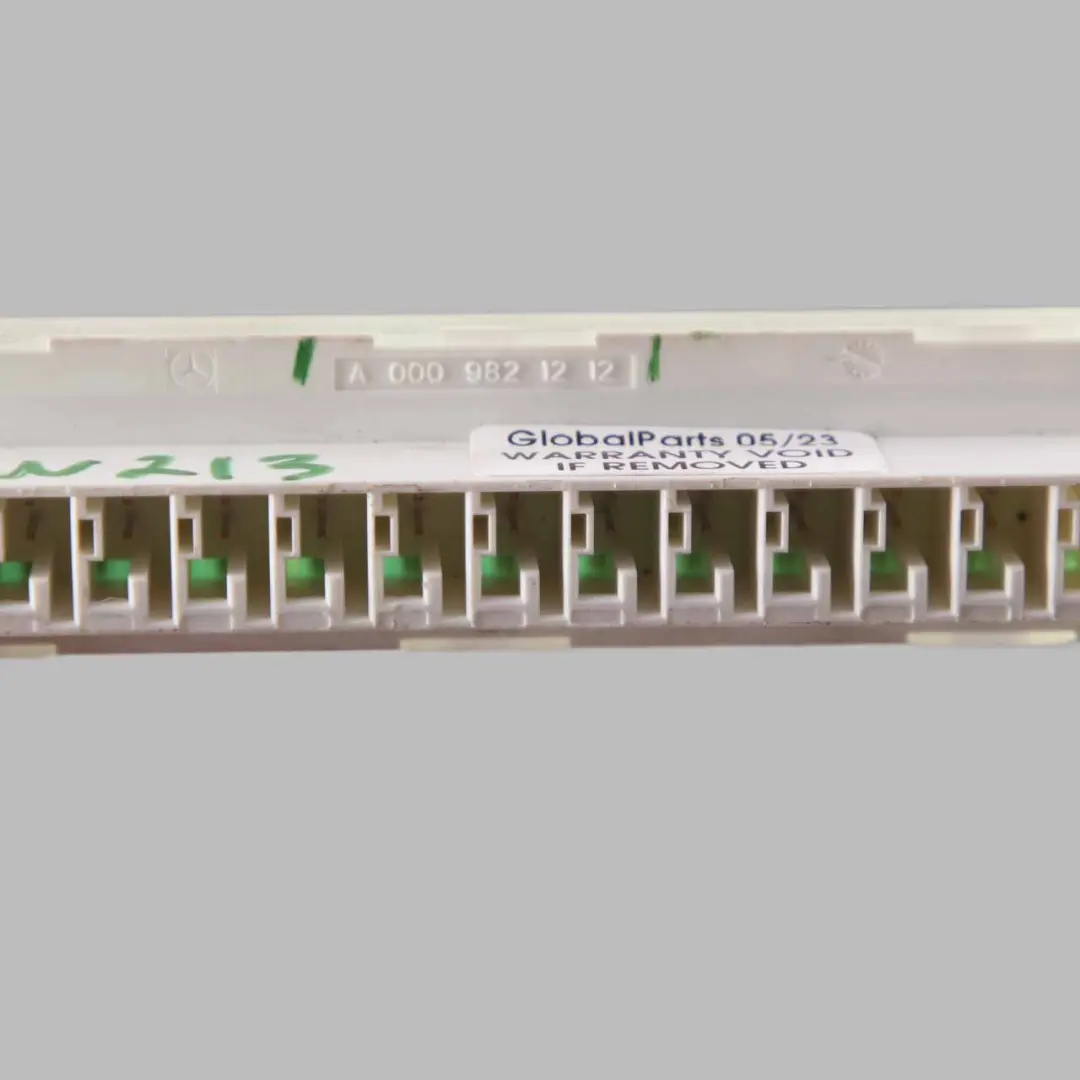 Modulo Controllo Distributore Energia per Mercedes W205 W212 W213 W906 con numero di parte A0009821212 Mercedes W205 W212 W213 W906 Modulo Controllo Distributore Energia - SKU A0009821212 - Numero di parte A0009821212