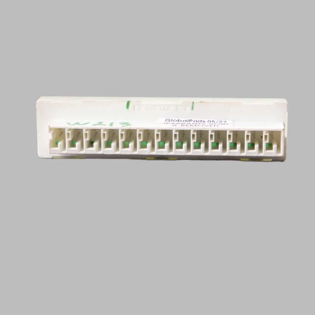 Modulo Controllo Distributore Energia per Mercedes W205 W212 W213 W906 con numero di parte A0009821212 Mercedes W205 W212 W213 W906 Modulo Controllo Distributore Energia - SKU A0009821212 - Numero di parte A0009821212