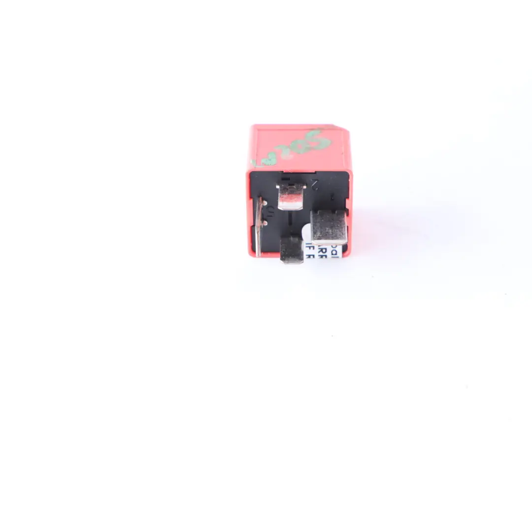 Mercedes W205 Scatola fusibili bagagliaio interno Relè rosa - SKU A0009821923 - Numero di parte A0009821923