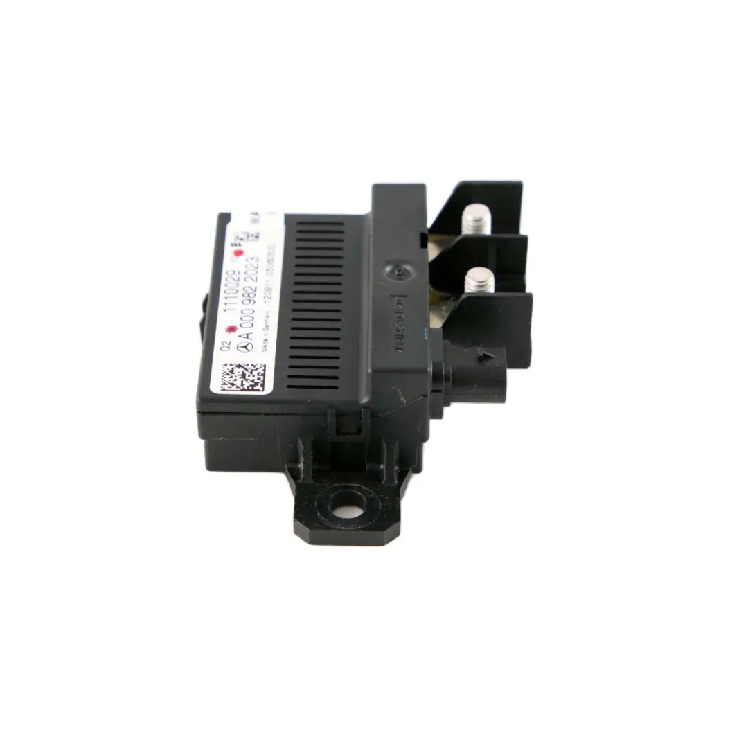 Modulo Relè Batteria per Mercedes W204 W212 W221 con numero di parte A0009822023 Mercedes W204 W212 W221 Modulo Relè Batteria - SKU A0009822023 - Numero di parte A0009822023