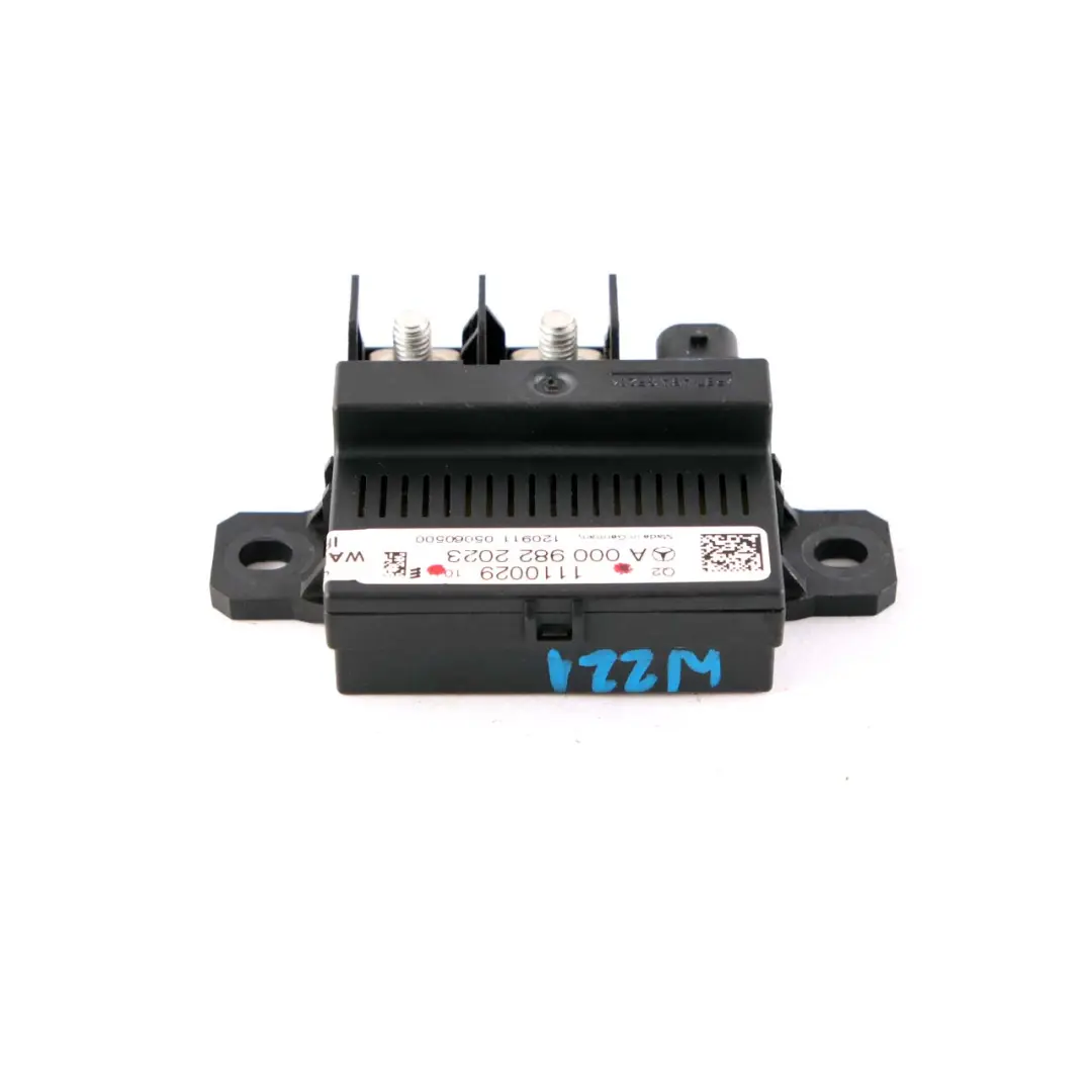 Modulo Relè Batteria per Mercedes W204 W212 W221 con numero di parte A0009822023 Mercedes W204 W212 W221 Modulo Relè Batteria - SKU A0009822023 - Numero di parte A0009822023