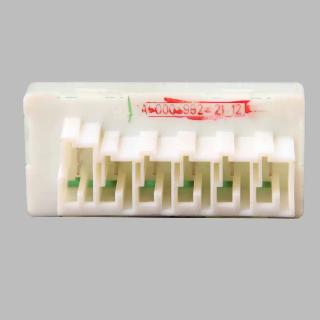 Distribuidor Energía Mercedes W205 W238 Unidad Control Potencia para con número de pieza A0009822112 Distribuidor Energía Mercedes W205 W238 Unidad Control Potencia - SKU A0009822112 - Número de pieza A0009822112