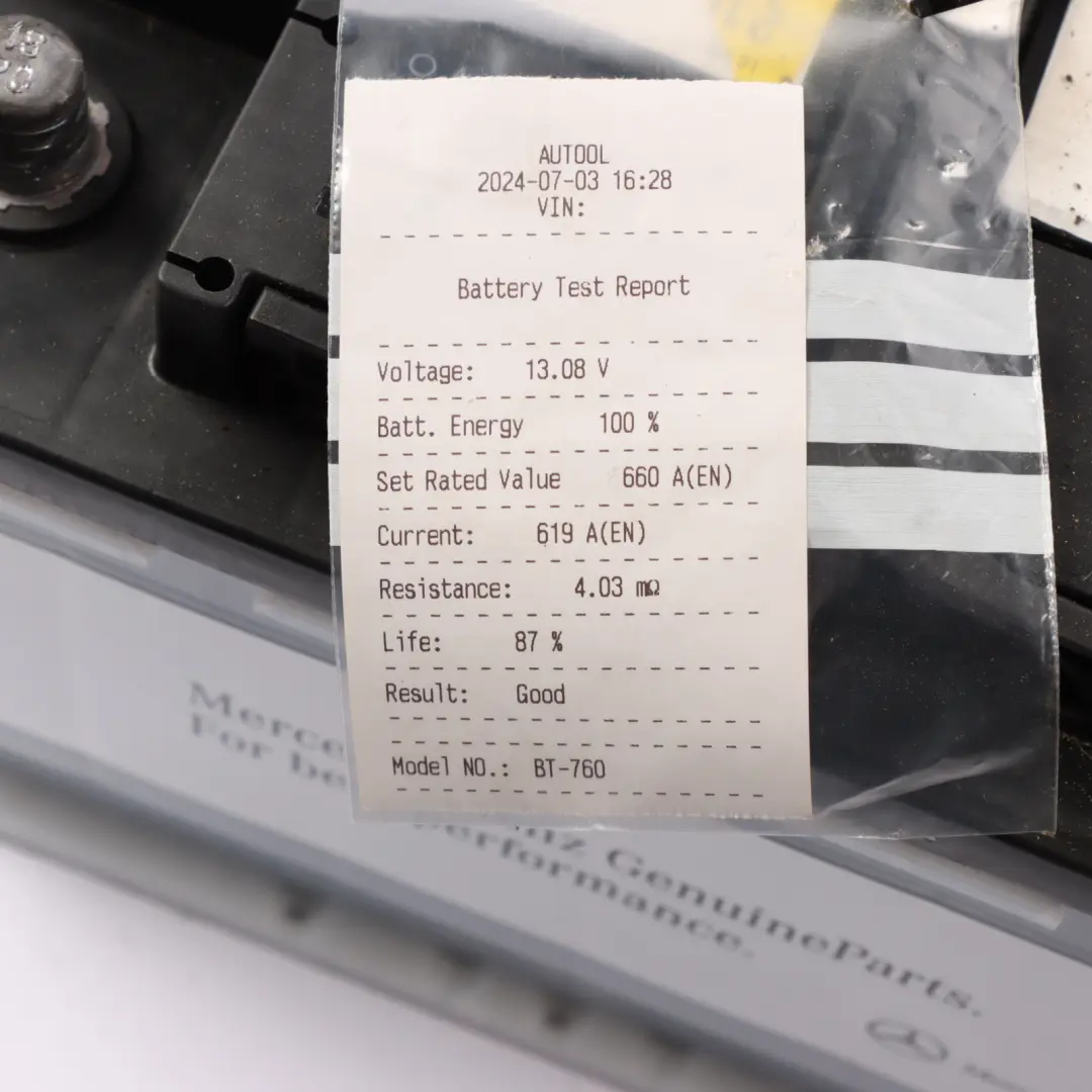 Accumulator Battery 74Ah 680A to Mercedes 12V with Part number A0009823108 Mercedes 12V Accumulator Battery 74Ah 680A - SKU A0009823108 - Part number A0009823108