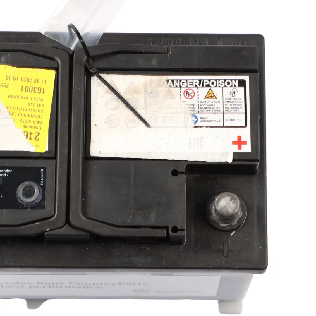 Accumulator Battery 74Ah 680A to Mercedes 12V with Part number A0009823108 Mercedes 12V Accumulator Battery 74Ah 680A - SKU A0009823108 - Part number A0009823108