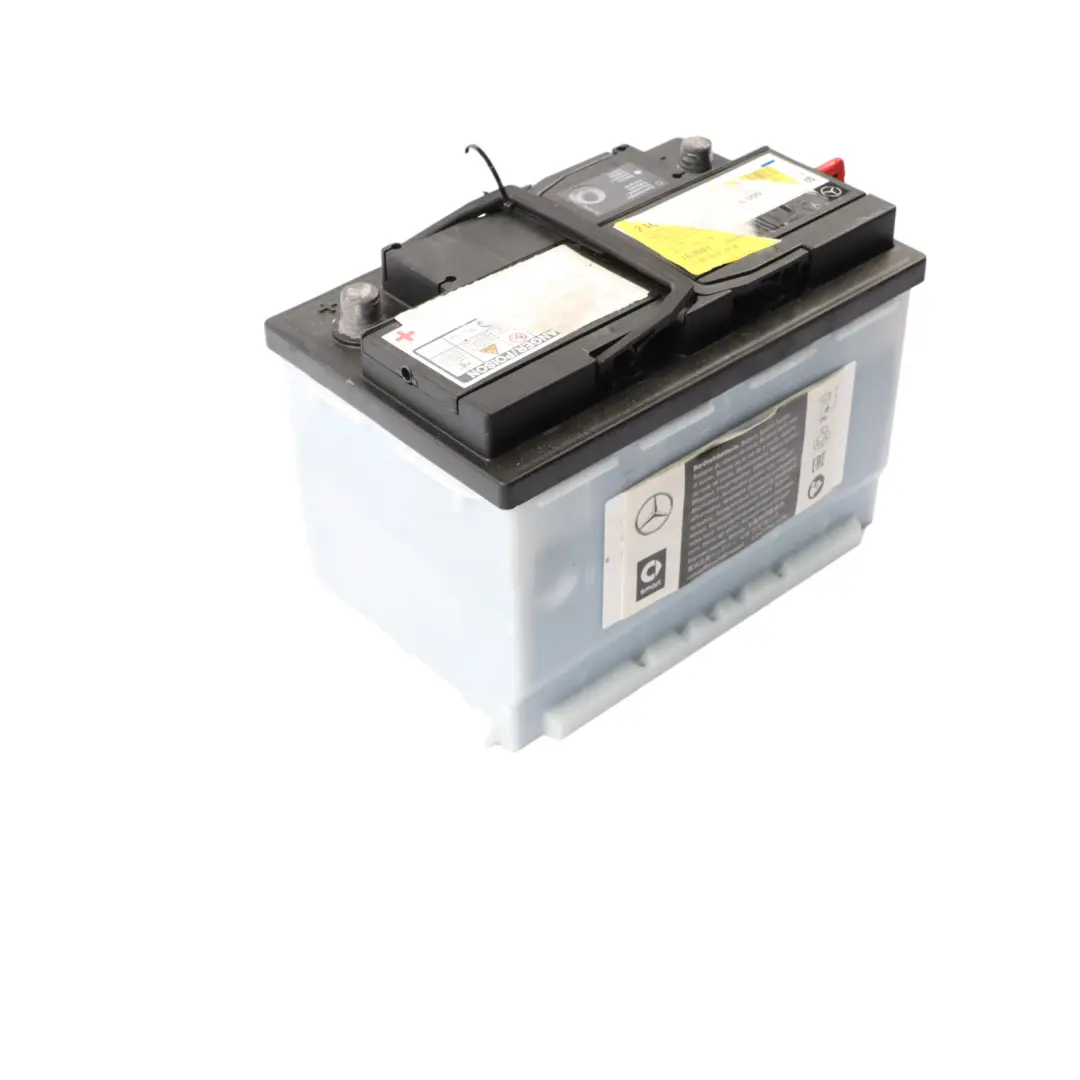 Accumulator Battery 74Ah 680A to Mercedes 12V with Part number A0009823108 Mercedes 12V Accumulator Battery 74Ah 680A - SKU A0009823108 - Part number A0009823108
