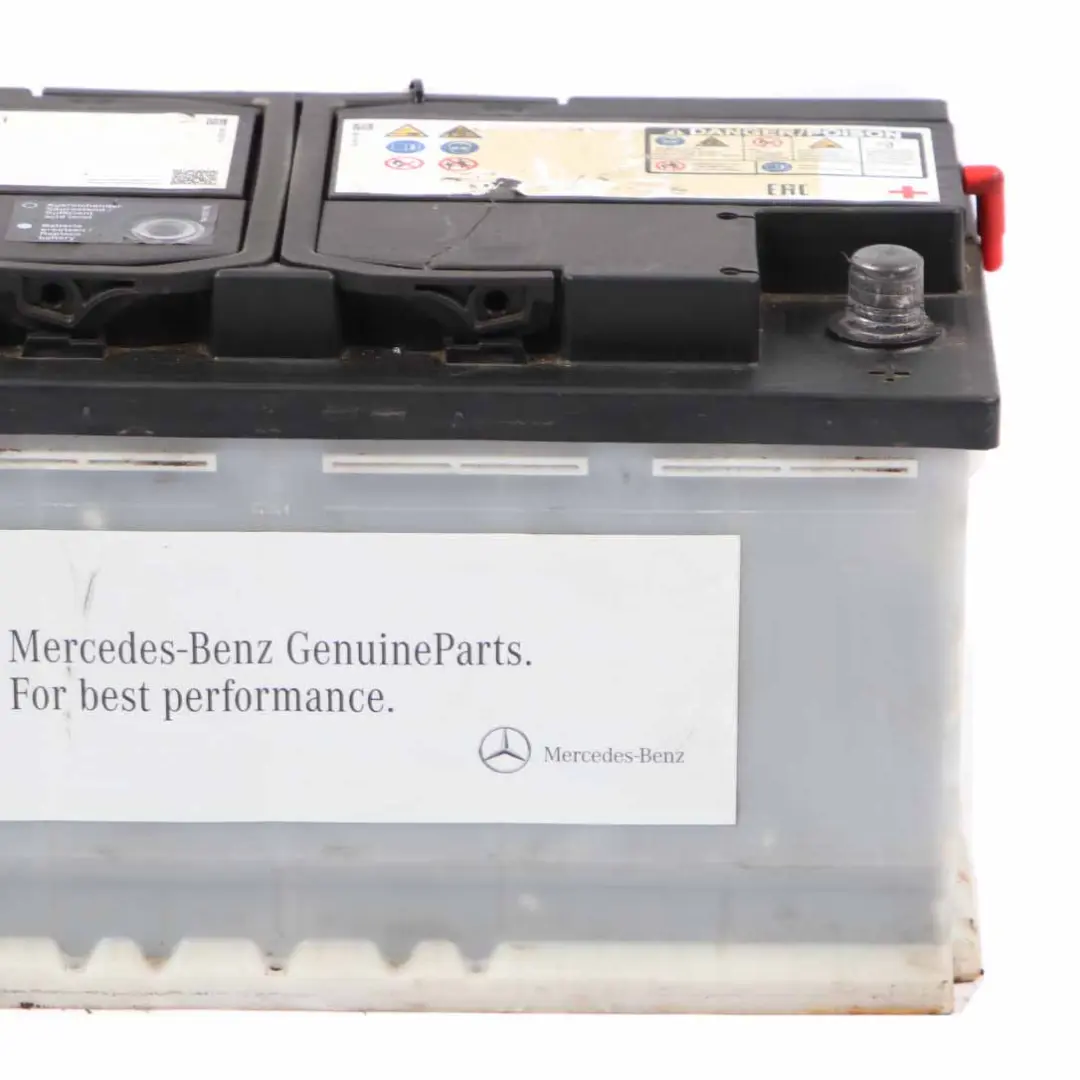 Accumulator Battery 100Ah 760A to Mercedes 12V with Part number A0009823308 Mercedes 12V Accumulator Battery 100Ah 760A - SKU A0009823308 - Part number A0009823308
