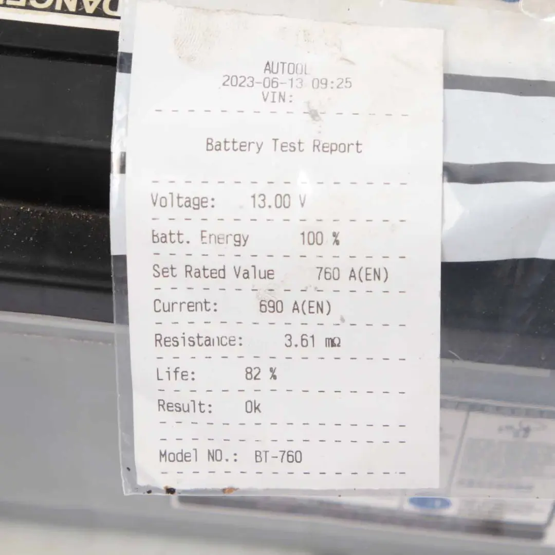 Accumulator Battery 100Ah 760A to Mercedes 12V with Part number A0009823308 Mercedes 12V Accumulator Battery 100Ah 760A - SKU A0009823308 - Part number A0009823308