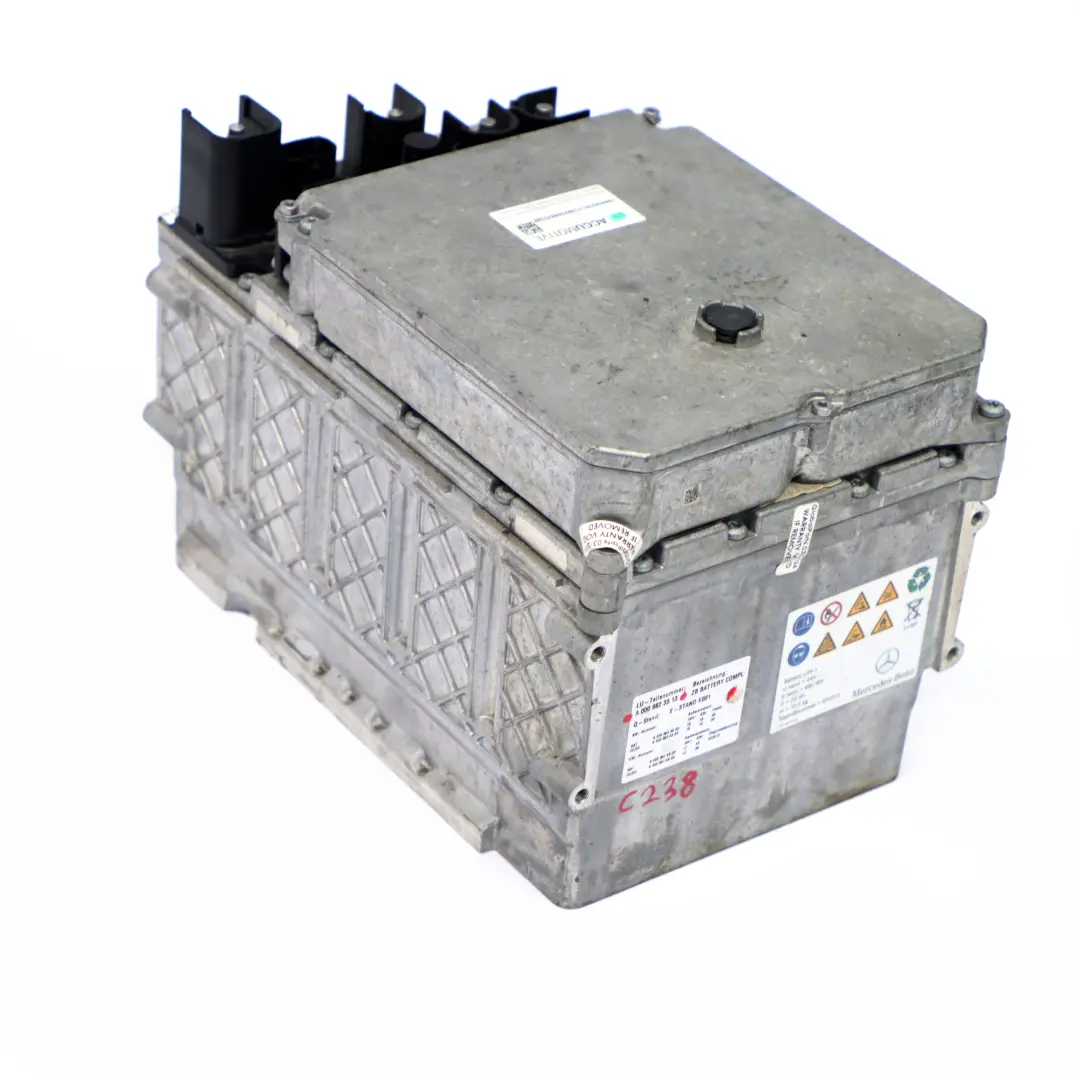 Modulo Batteria Litio 44v 20Ah per Mercedes W205 C238 Hybrid con numero di parte A0009823513 Mercedes W205 C238 Hybrid Modulo Batteria Litio 44v 20Ah - SKU A0009823513 - Numero di parte A0009823513