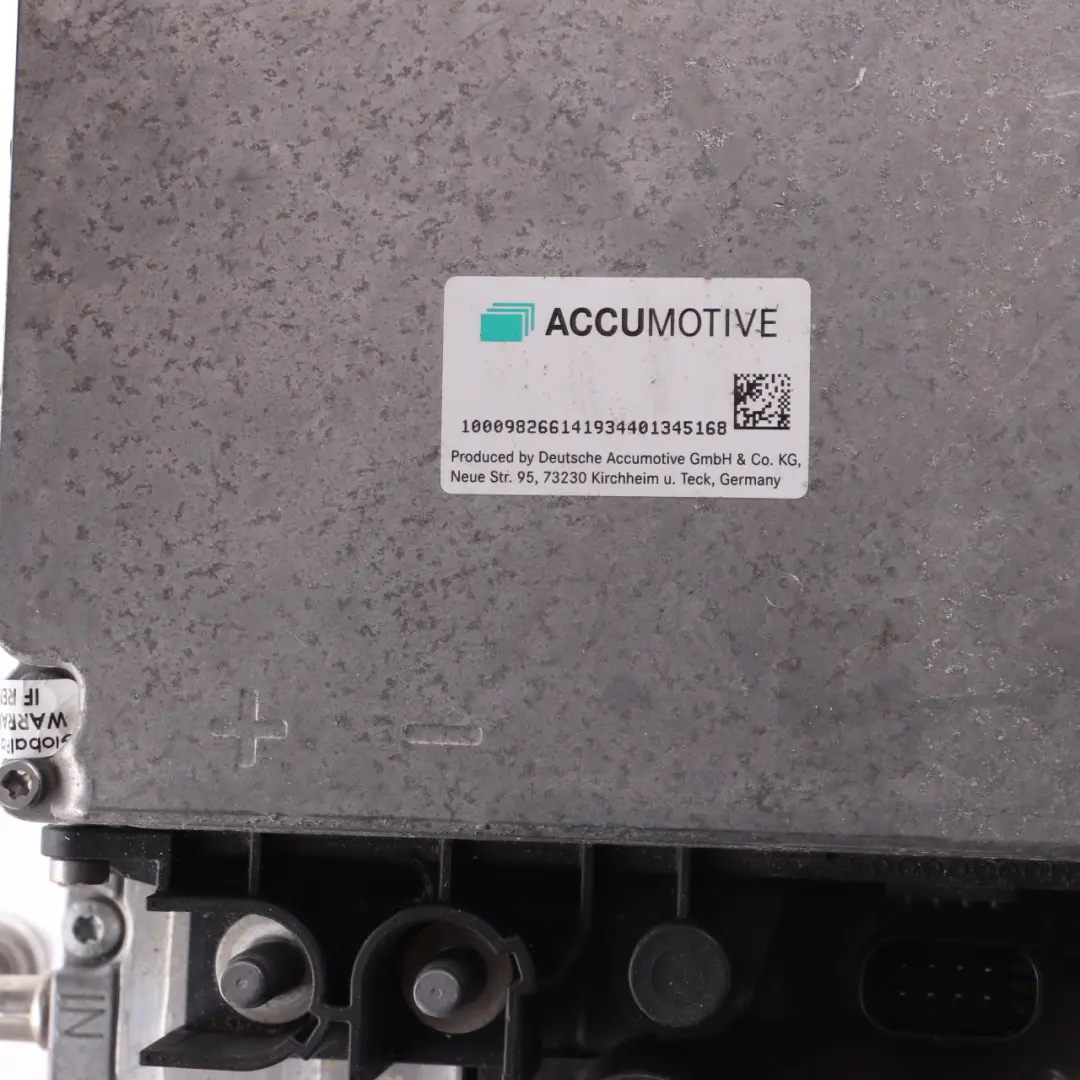 Starter Module 48v 20Ah BT0012 to Mercedes W205 Hybrid Battery with Part number A0009826614 Mercedes W205 Hybrid Battery Starter Module 48v 20Ah BT0012 - SKU A0009826614 - Part number A0009826614