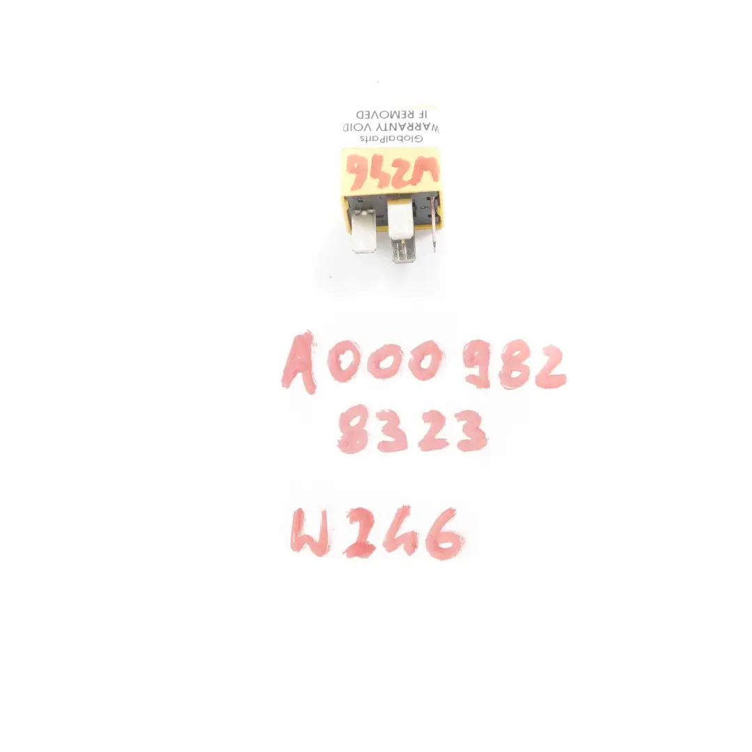 Przekaźnik 12V do Mercedes W176 W246 o numerze A0009828323 Mercedes W176 W246 Przekaźnik 12V - SKU A0009828323 - Numer Części A0009828323