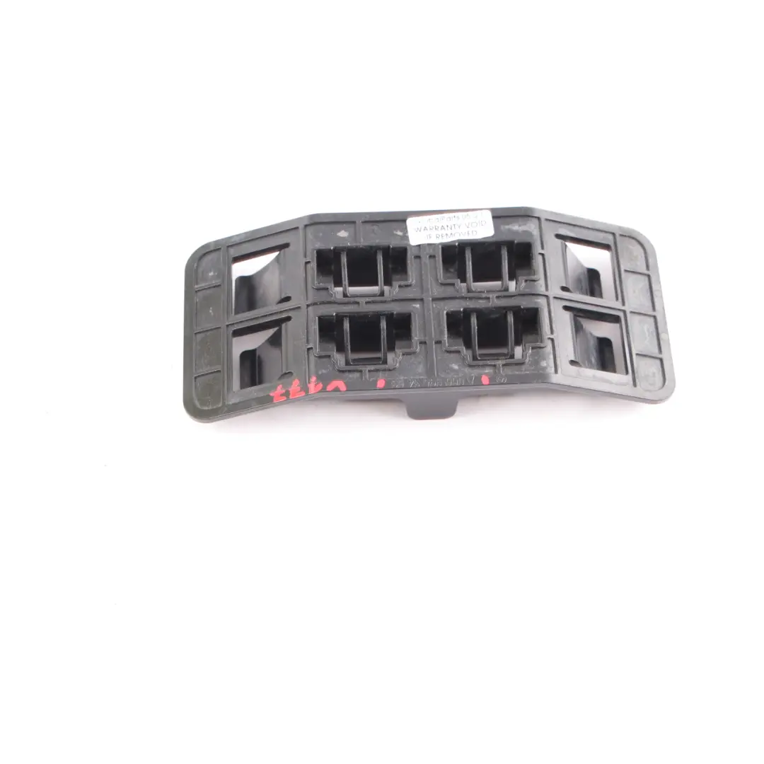 Pipe Hose Mount Bracket Trim Spacer to Mercedes W177 Fuel Tank Line with Part number A0009953403 Mercedes W177 Fuel Tank Line Pipe Hose Mount Bracket Trim Spacer - SKU A0009953403 - Part number A0009953403