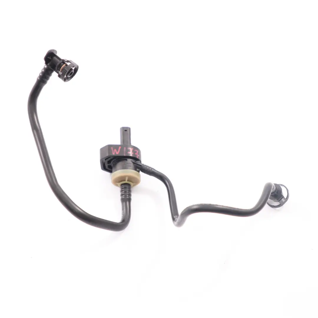 Unterdruckbehälter Sensor Filter Magnetventil für Mercedes W177 W247 mit Teilenummer A0009979402 Mercedes W177 W247 Unterdruckbehälter Sensor Filter Magnetventil - SKU A0009979402 - Teilenummer A0009979402