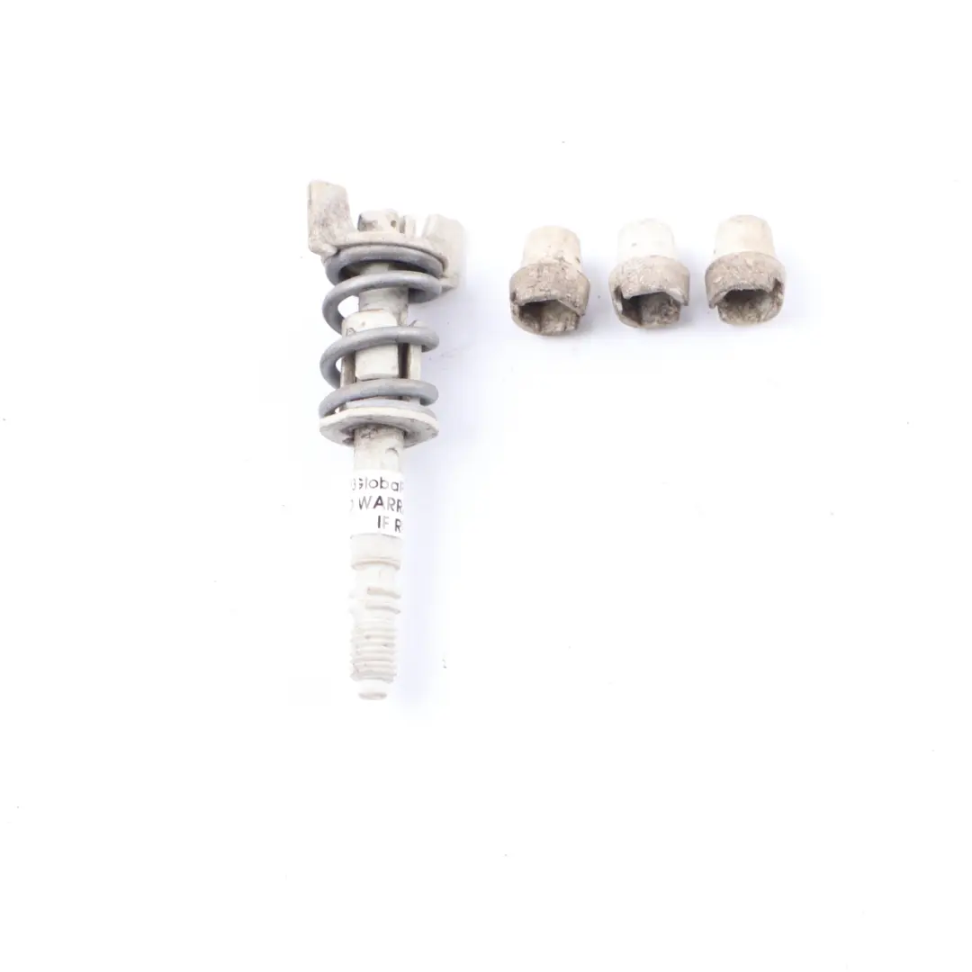 Tail Lamp Catch Lock Bracket Left Right N/O/S to Mercedes W176 Rear with Part number A0009982095 Mercedes W176 Rear Tail Lamp Catch Lock Bracket Left Right N/O/S - SKU A0009982095 - Part number A0009982095