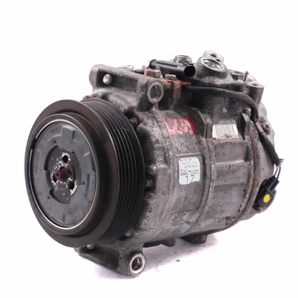 Condizionata Mercedes W639 W906 Pompa Condizionata per Compressore Aria con numero di parte A0012301711 Compressore Aria Condizionata Mercedes W639 W906 Pompa Condizionata - SKU A0012301711 - Numero di parte A0012301711