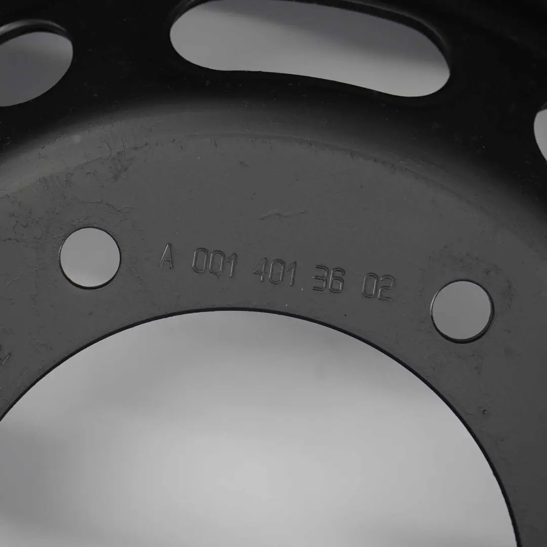 Mercedes Sprinter W906 Llanta de acero negra 16" 5,5J ET:109,5 - SKU A0014013602-1 - Número de pieza A0014013602