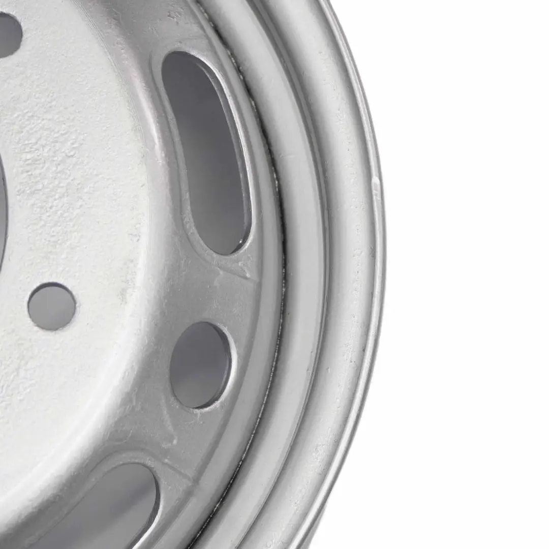 Jante en acier argenté 16" 5,5J ET:109,5 pour Mercedes Sprinter W906 à propos du numéro de pièce A0014013602 Mercedes Sprinter W906 Jante en acier argenté 16" 5,5J ET:109,5 - SKU A0014013602 - Numéro de pièce A0014013602
