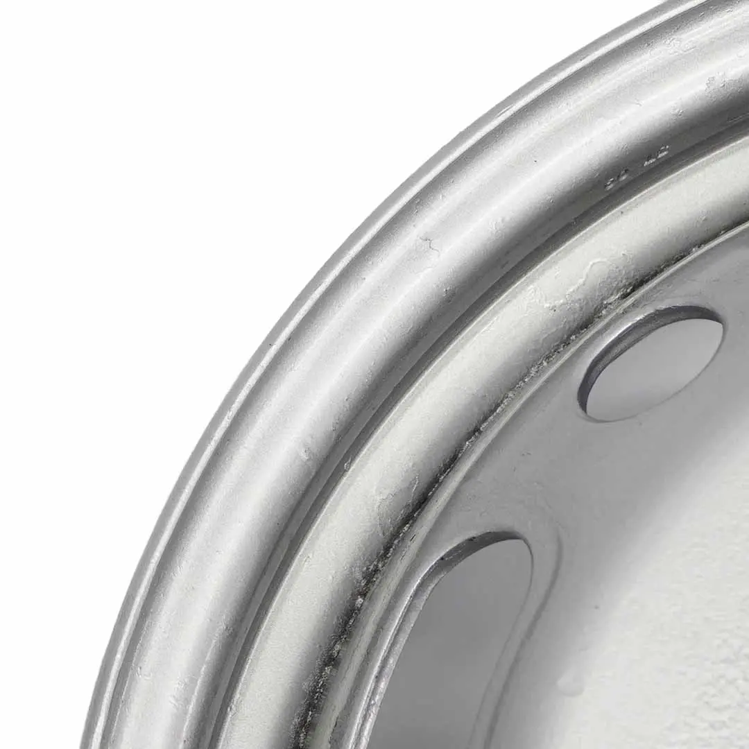 Silberne Stahlfelge 16" 5,5J ET:109,5 für Mercedes Sprinter W906 mit Teilenummer A0014013602 Mercedes Sprinter W906 Silberne Stahlfelge 16" 5,5J ET:109,5 - SKU A0014013602 - Teilenummer A0014013602
