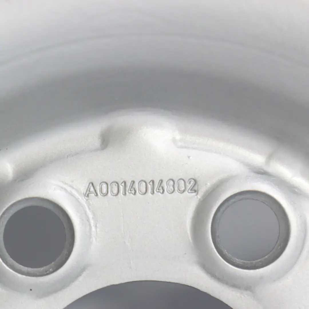 Llanta de acero plateada 16" 6,5J ET:62 para Mercedes Sprinter W906 con número de pieza A0014014802 Mercedes Sprinter W906 Llanta de acero plateada 16" 6,5J ET:62 - SKU A0014014802-2 - Número de pieza A0014014802