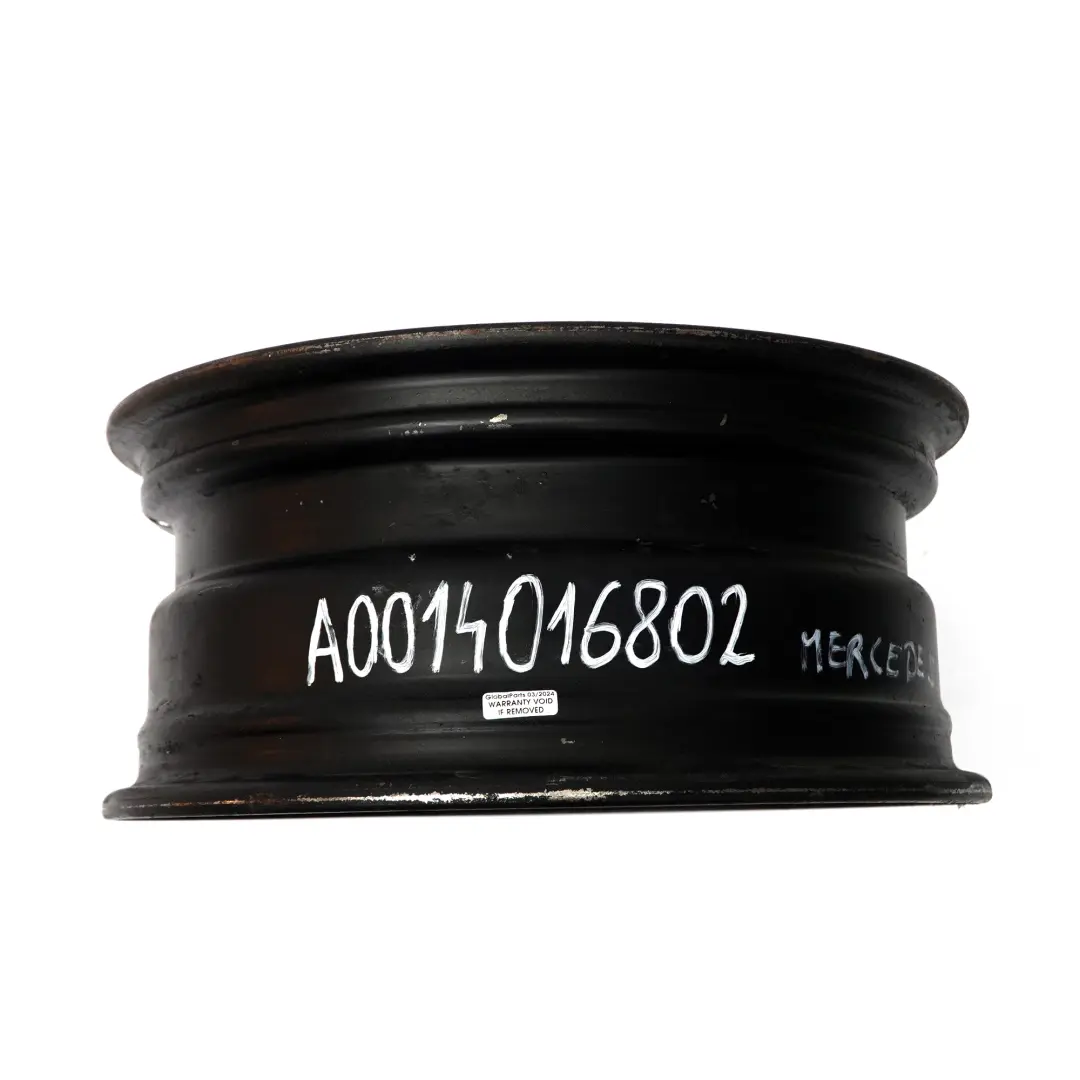 Jante acier 16" 6,5J ET:62 pour Mercedes Sprinter W906 à propos du numéro de pièce A0014016802 Mercedes Sprinter W906 Jante acier 16" 6,5J ET:62 - SKU A0014016802 - Numéro de pièce A0014016802